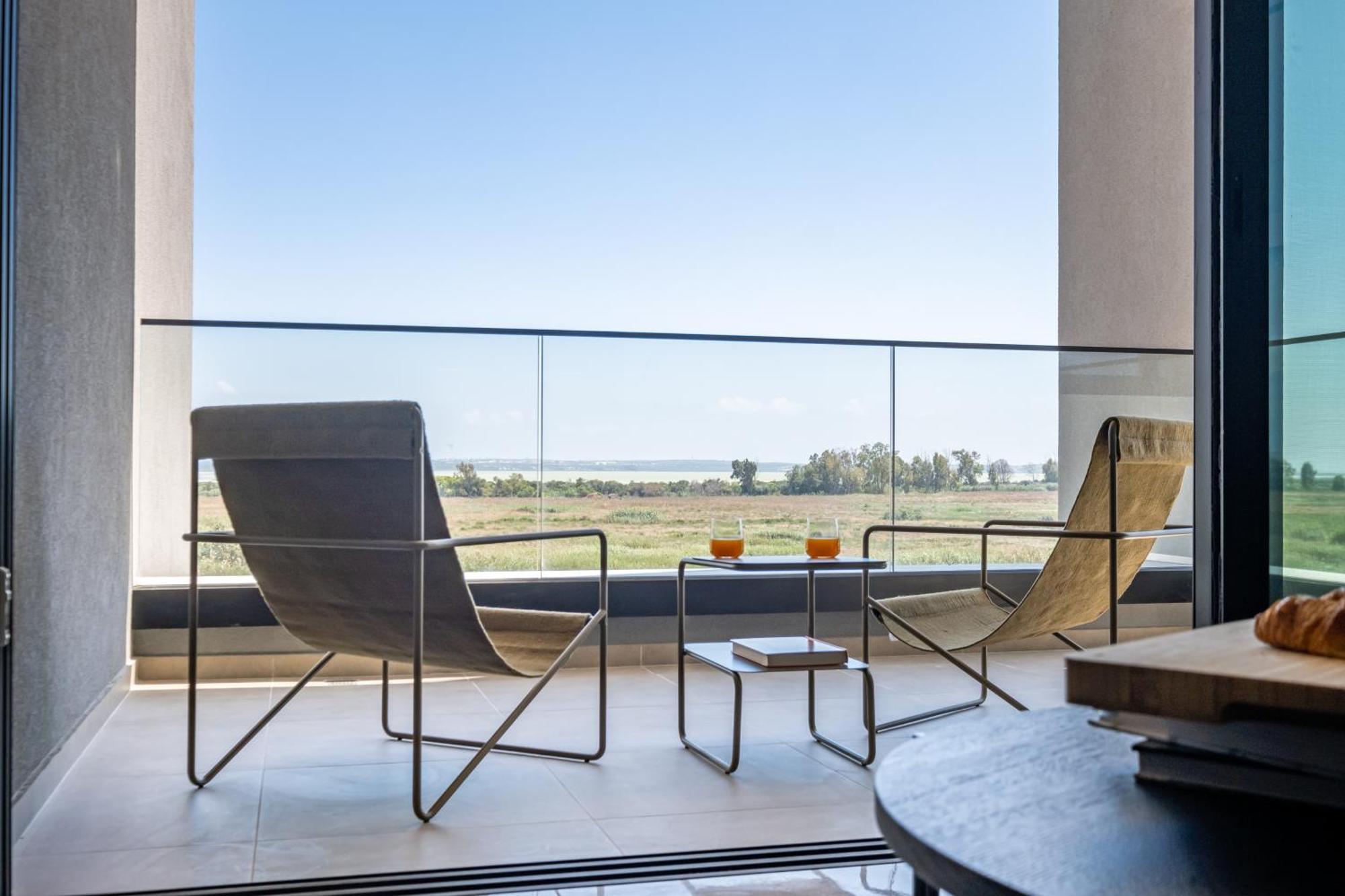 Sunset Gardens Apartment Лимасол Стая снимка