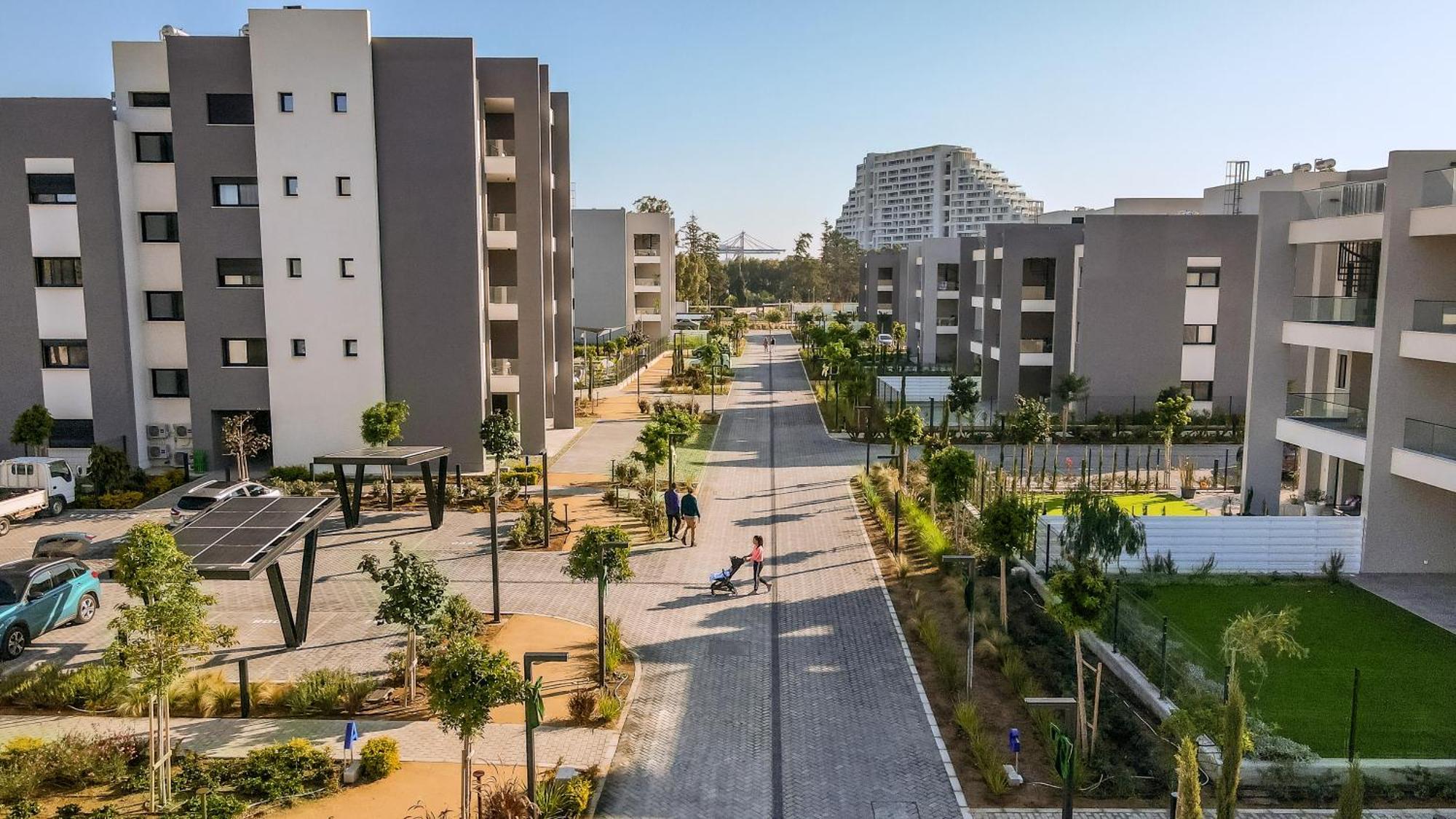 Sunset Gardens Apartment Лимасол Екстериор снимка