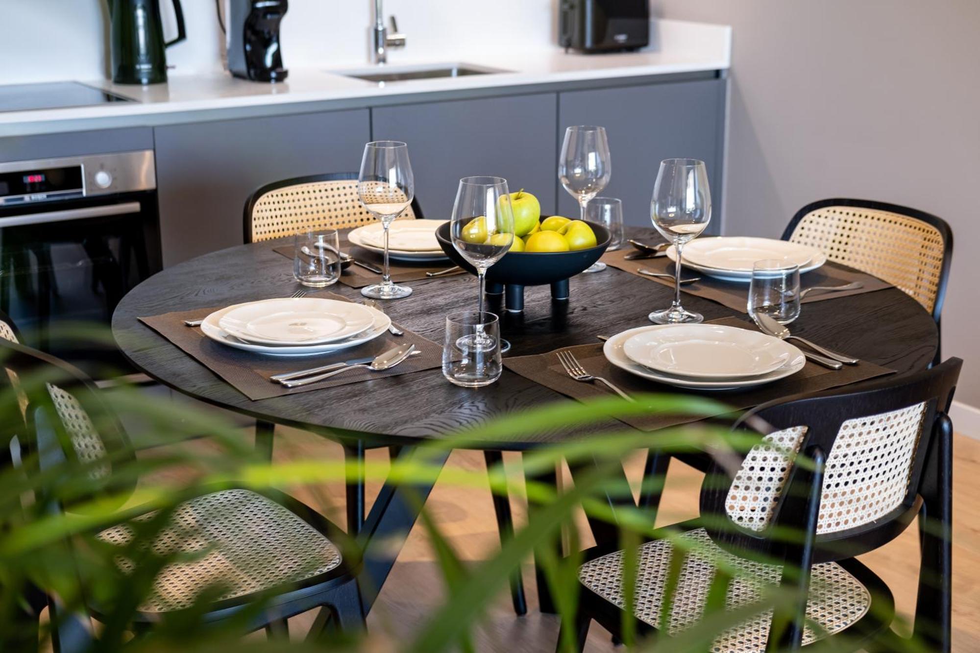 Sunset Gardens Apartment Лимасол Екстериор снимка