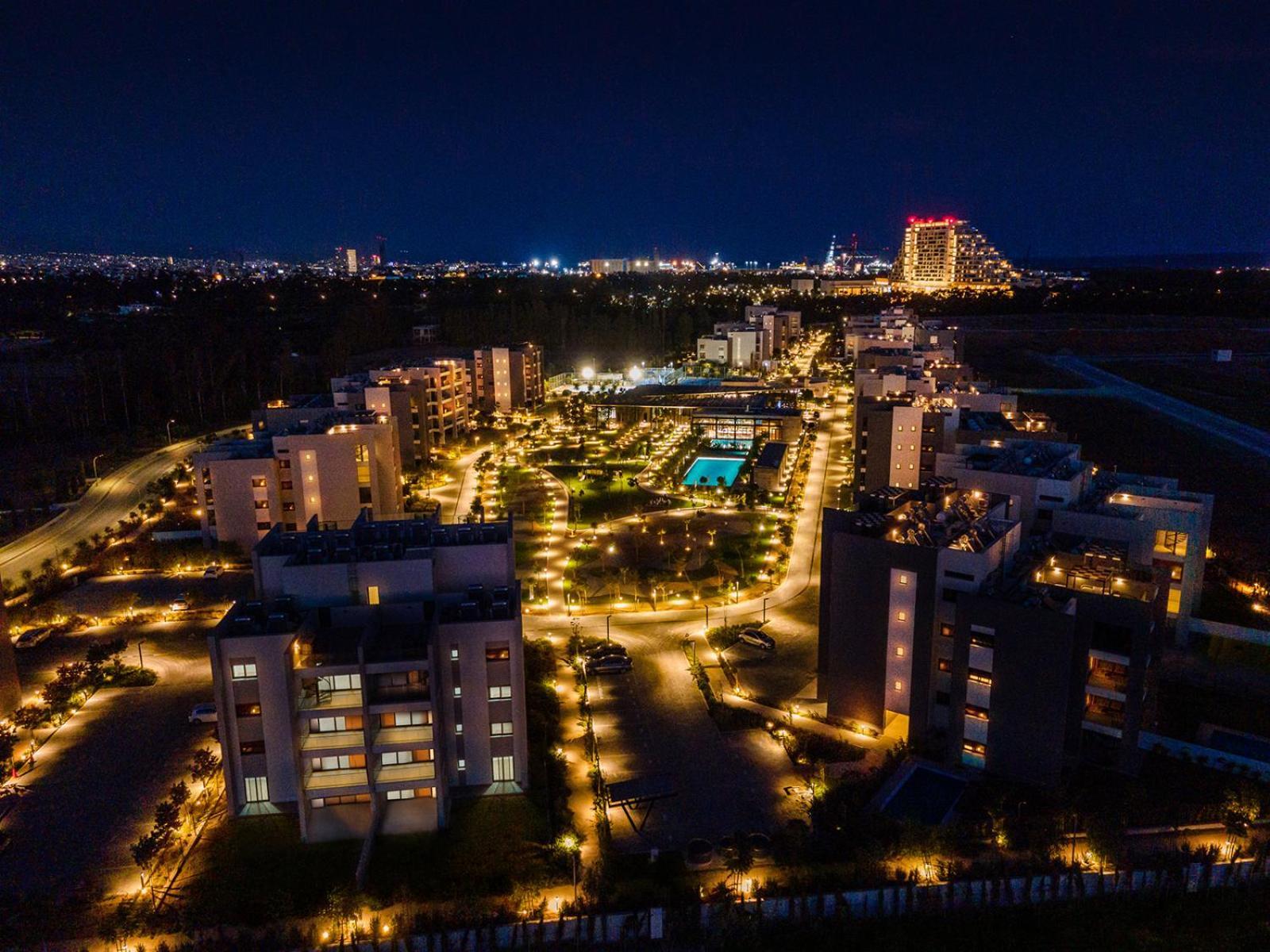Sunset Gardens Apartment Лимасол Екстериор снимка